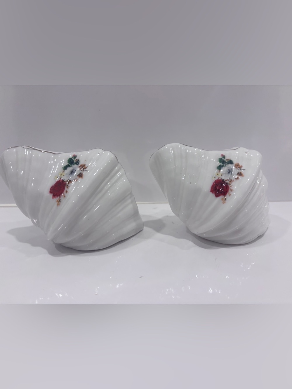 Vintage Sea Shell Salt And Pepper Shakers Floral porcelain